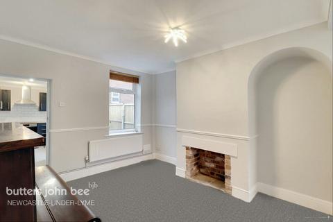 2 bedroom end of terrace house for sale, Castlefield Street, Stoke-On-Trent