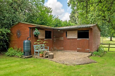 5 bedroom detached house for sale, Botley Road, Chesham