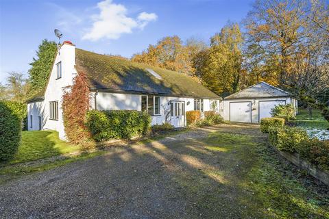 5 bedroom detached house for sale, Water End Road, POTTEN END