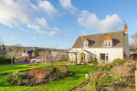 3 bedroom cottage for sale, Hopton Road, Cam, Dursley