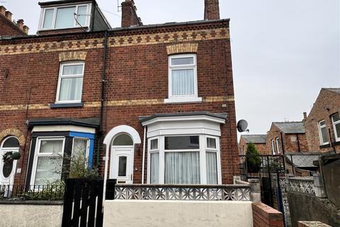 3 bedroom terraced house for sale, Ireton Street, Scarborough