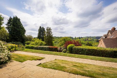 2 bedroom terraced house for sale, Fernden Heights, Haslemere, GU27
