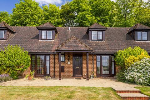 2 bedroom terraced house for sale, Fernden Heights, Haslemere, GU27