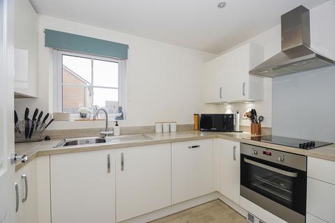 2 bedroom ground floor flat for sale, Riverside Avenue, Barlby YO8