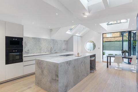 5 bedroom terraced house for sale, Chesilton Road, London, SW6