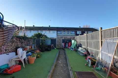 3 bedroom terraced house for sale, Longbridge Close, Tring