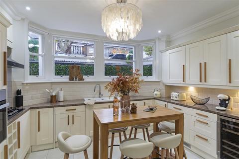 12 Cambridge Road, Southend-on-sea, SS1 1ET