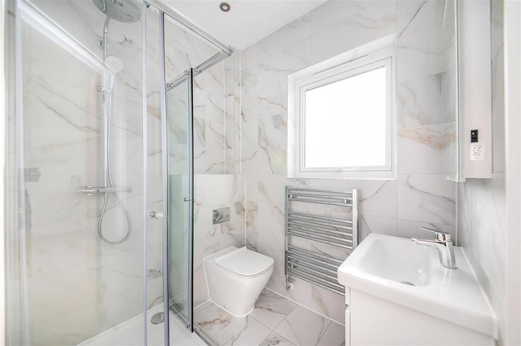 En Suite 2