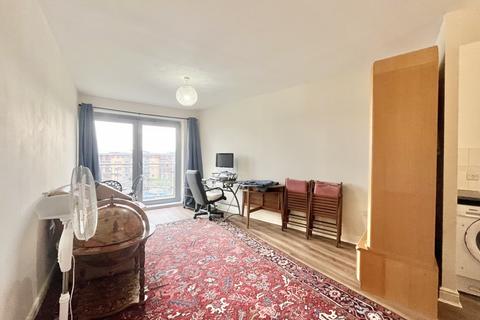 1 bedroom apartment for sale, Kelvin Gate, Bracknell, Berkshire