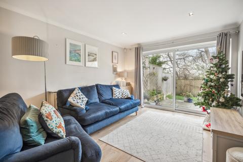 3 bedroom semi-detached house for sale, The Spinney, Chesham, Buckinghamshire