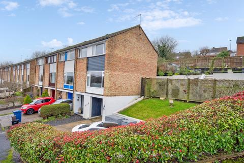 2 bedroom end of terrace house for sale, Fair Leas, Chesham, Buckinghamshire