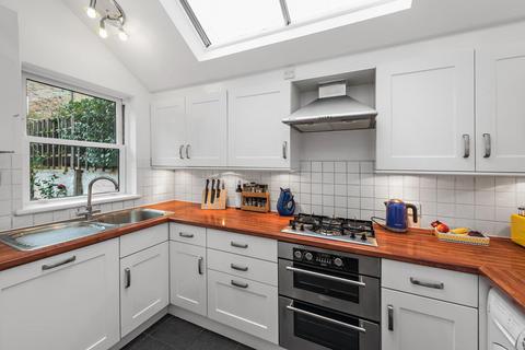 2 bedroom flat for sale, Garden Flat, 60 Radipole Road, Fulham, London, SW6