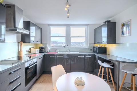 Flat 7, Audley Lodge, 19 Audley Park Road, Bath, BA1 2XJ