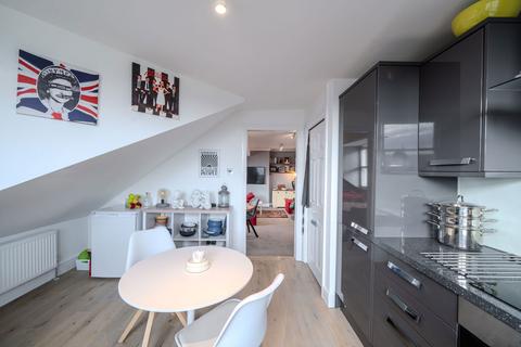 Flat 7, Audley Lodge, 19 Audley Park Road, Bath, BA1 2XJ