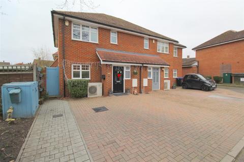 3 bedroom semi-detached house for sale, Loxley Close, Byfleet, West Byfleet