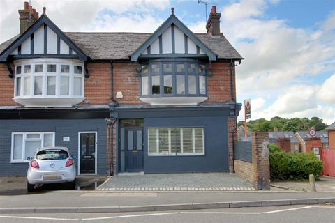 4 bedroom semi-detached house for sale, Western Road, Tring