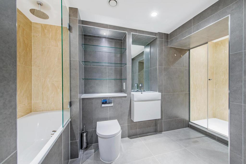 12256 hunters shoreditch flat 3 eagle point 5.jpg