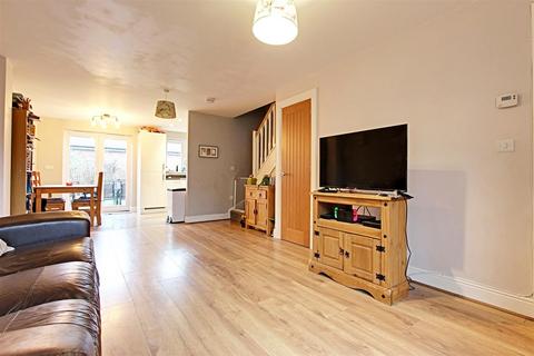 3 bedroom semi-detached house for sale, Greenhalch Close, Aston Clinton, Aylesbury