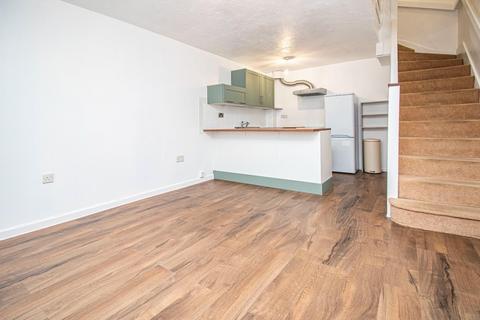 1 bedroom terraced house to rent, Redwood Way, Barnet, EN5