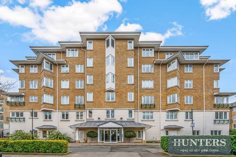 3 bedroom apartment for sale, 4 Strand Drive, Richmond