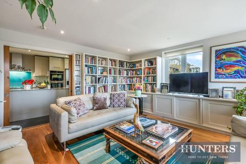 3 bedroom apartment for sale, 4 Strand Drive, Richmond