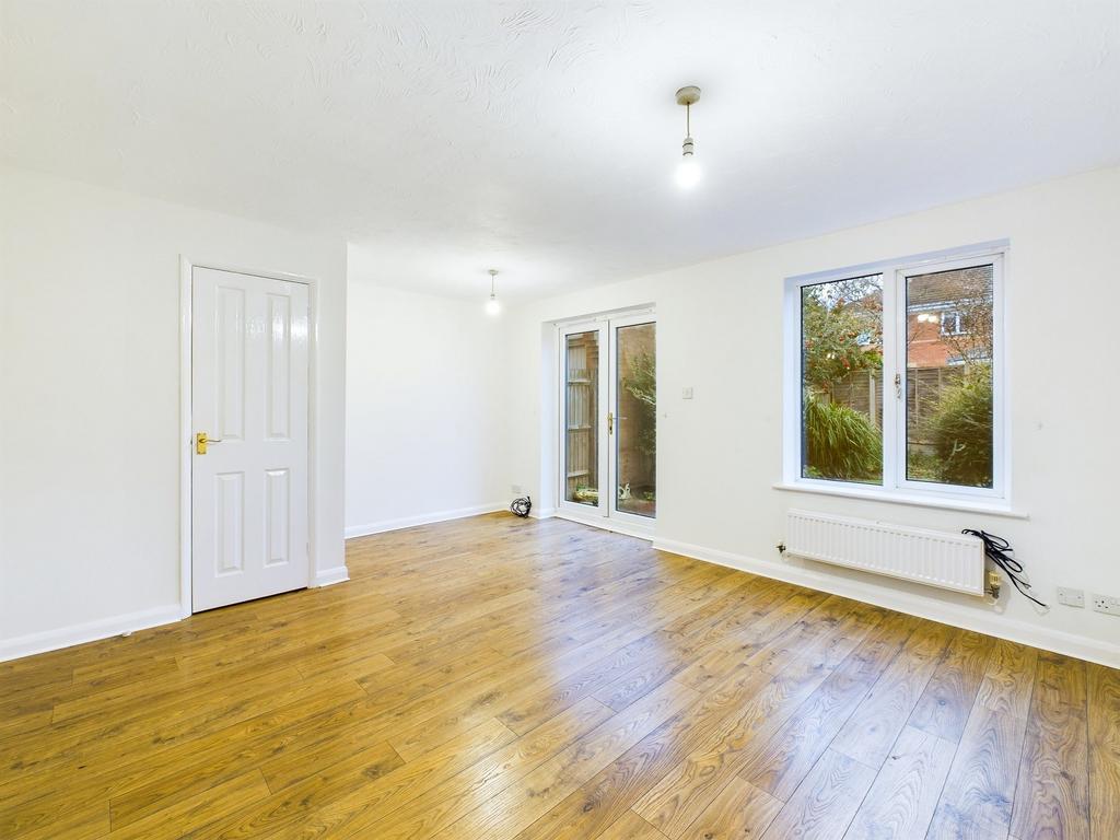 Sitting/Dining Room