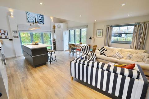 4 bedroom detached house for sale, Hartley's Barn, Gorsley, Ross-on-Wye, HR9 7SP