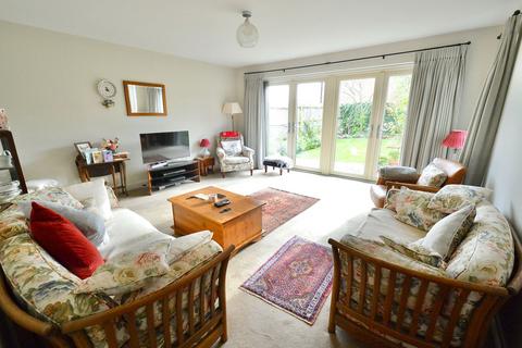 4 bedroom detached house for sale, Bretforton Road Badsey WR11 7XQ