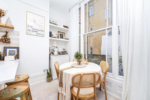 1 bedroom apartment for sale, Brunswick Terrace, Hove BN3