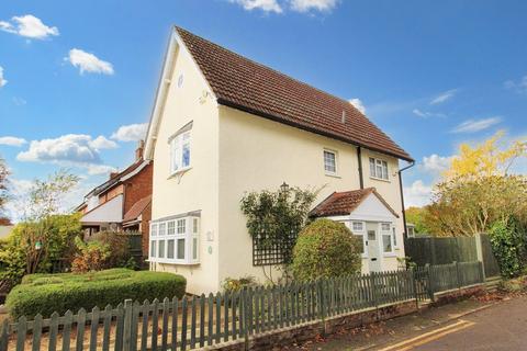 4 bedroom detached house for sale, Nevells Road, Letchworth Garden City, SG6