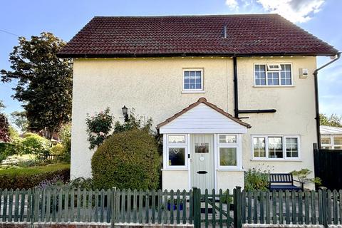 4 bedroom detached house for sale, Nevells Road, Letchworth Garden City, SG6
