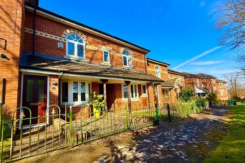 2 bedroom mews for sale, Hedingham Close, Macclesfield
