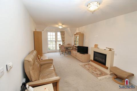 1 bedroom retirement property for sale, Station Road, Letchworth Garden City, SG6