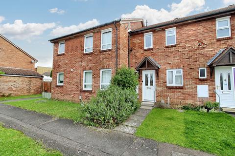 2 bedroom terraced house for sale, Swift Close, Letchworth Garden City, SG6