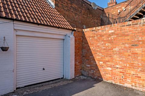 2 bedroom terraced house for sale, Devizes SN10