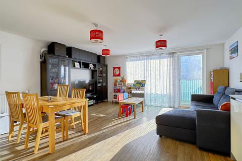 2 bedroom apartment for sale, Trumpington, Cambridge CB2