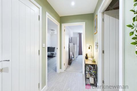 11 North Square, Newhall, Harlow, CM17 9TW
