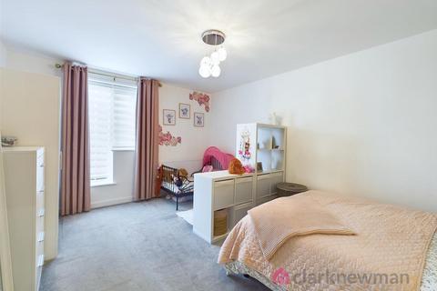 11 North Square, Newhall, Harlow, CM17 9TW