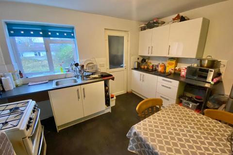 2 bedroom end of terrace house for sale, Chestnut Avenue, Macclesfield