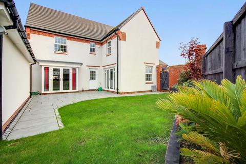 4 bedroom detached house for sale, Curtis Road, Barnstaple EX31