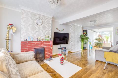 3 bedroom house for sale, Hillview Road, High Wycombe HP13