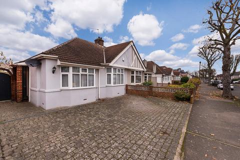 2 bedroom semi-detached bungalow for sale, Heversham Road, Bexleyheath, DA7