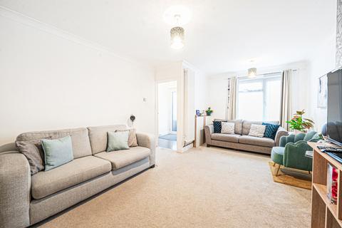 3 bedroom terraced house for sale, The Roundway, Watford, Hertfordshire