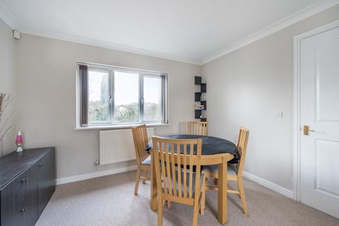 2 bedroom apartment for sale, Court View, Gloucestershire GL10