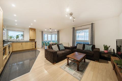 2 bedroom apartment for sale, Metropolitan Station Approach, Watford, Hertfordshire