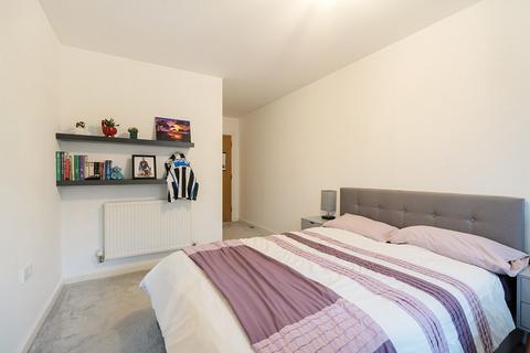 2 bedroom apartment for sale, Metropolitan Station Approach, Watford, Hertfordshire