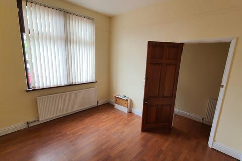 3 bedroom townhouse to rent, Rendell Road (Off Belgrave Road ), Leicester LE4