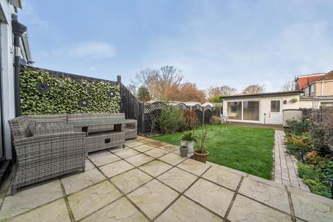 149 Norfolk Crescent, Sidcup, DA15 8HN