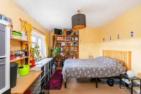 19 Ascot Road, Bristol, BS10 5SW