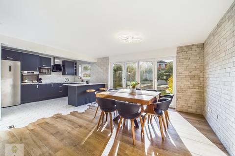 45 Aintree Road, Chatham, ME5 8PY
